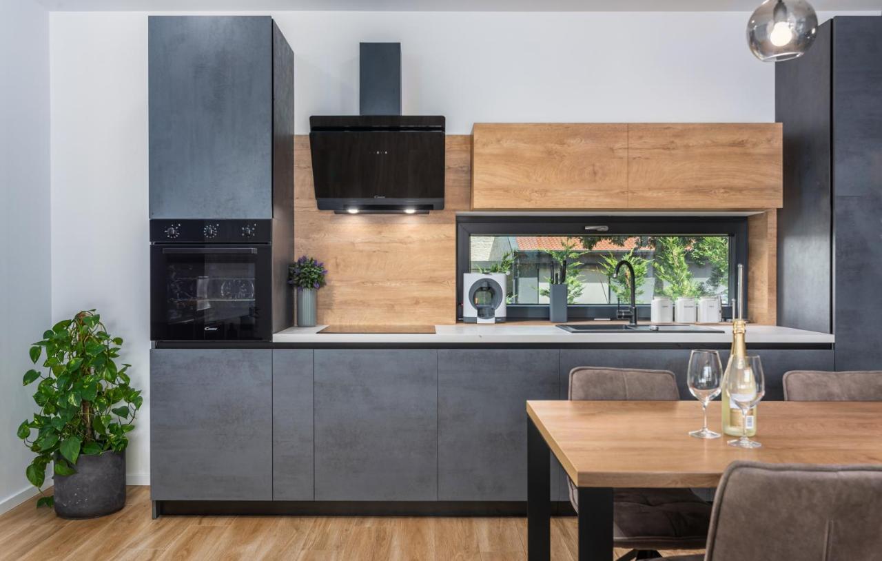 Villa Dual