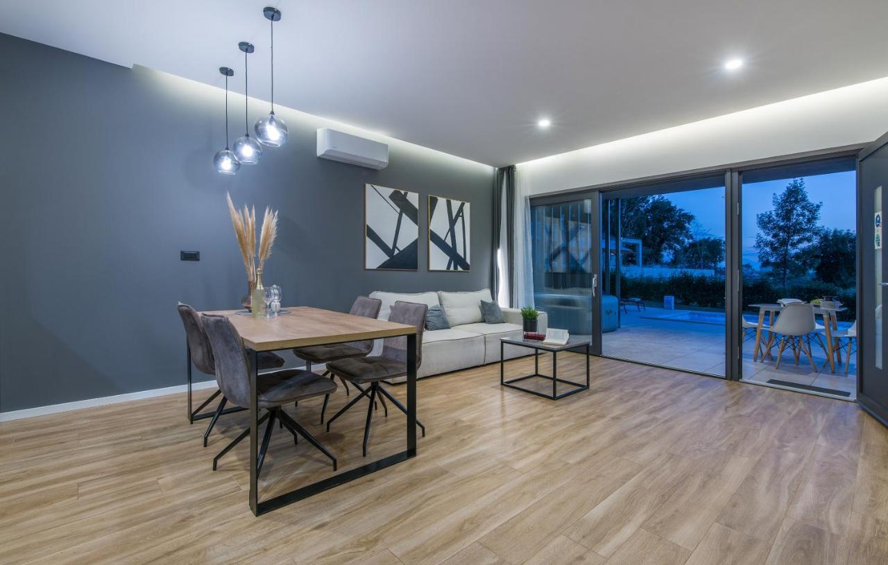 Villa Dual